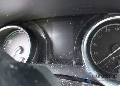 2019 Toyota Camry Hybrid Le from USA, damaged, VIN 4T1B31HK8KU008558